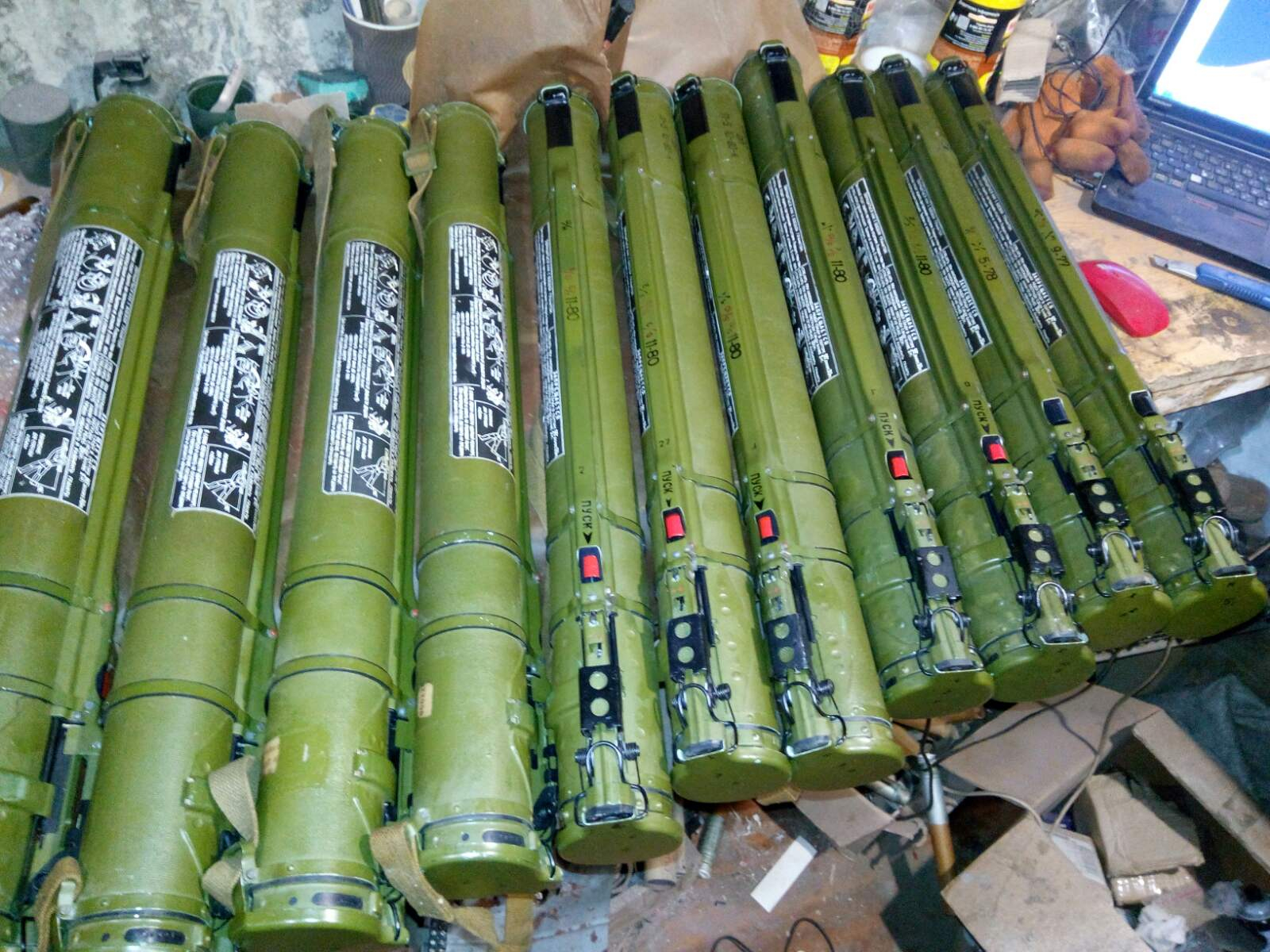 В Чернигове во время выставки вооружения ребенок нажал на спуск РПГ