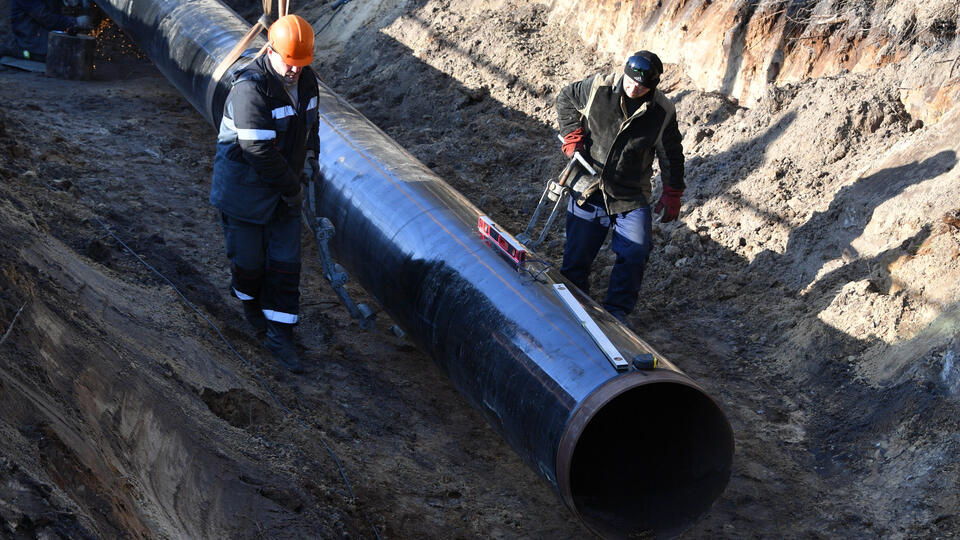 Техники установили место утечки нефти из трубопровода «Дружба»