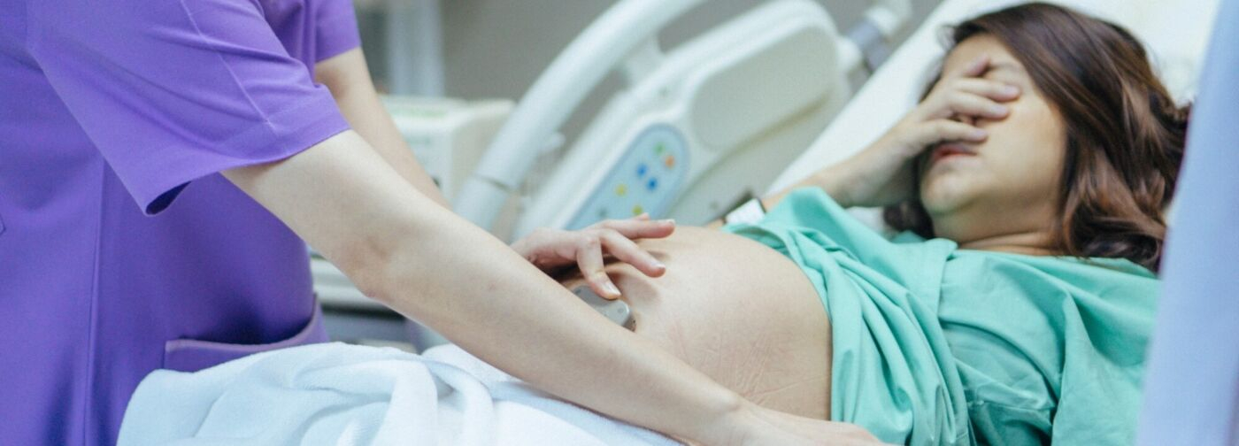 Жительницу Барнаула без согласия стерилизовали во время кесарева сечения