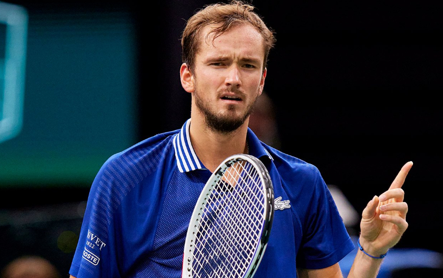 Медведев вышел в полуфинал US Open