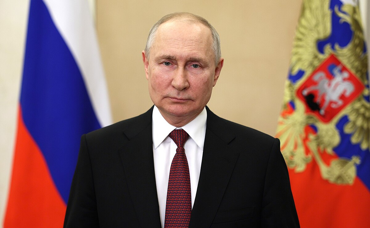 Путин подписал закон, позволяющий тратить маткапитал на ИЖС через эскроу-счета