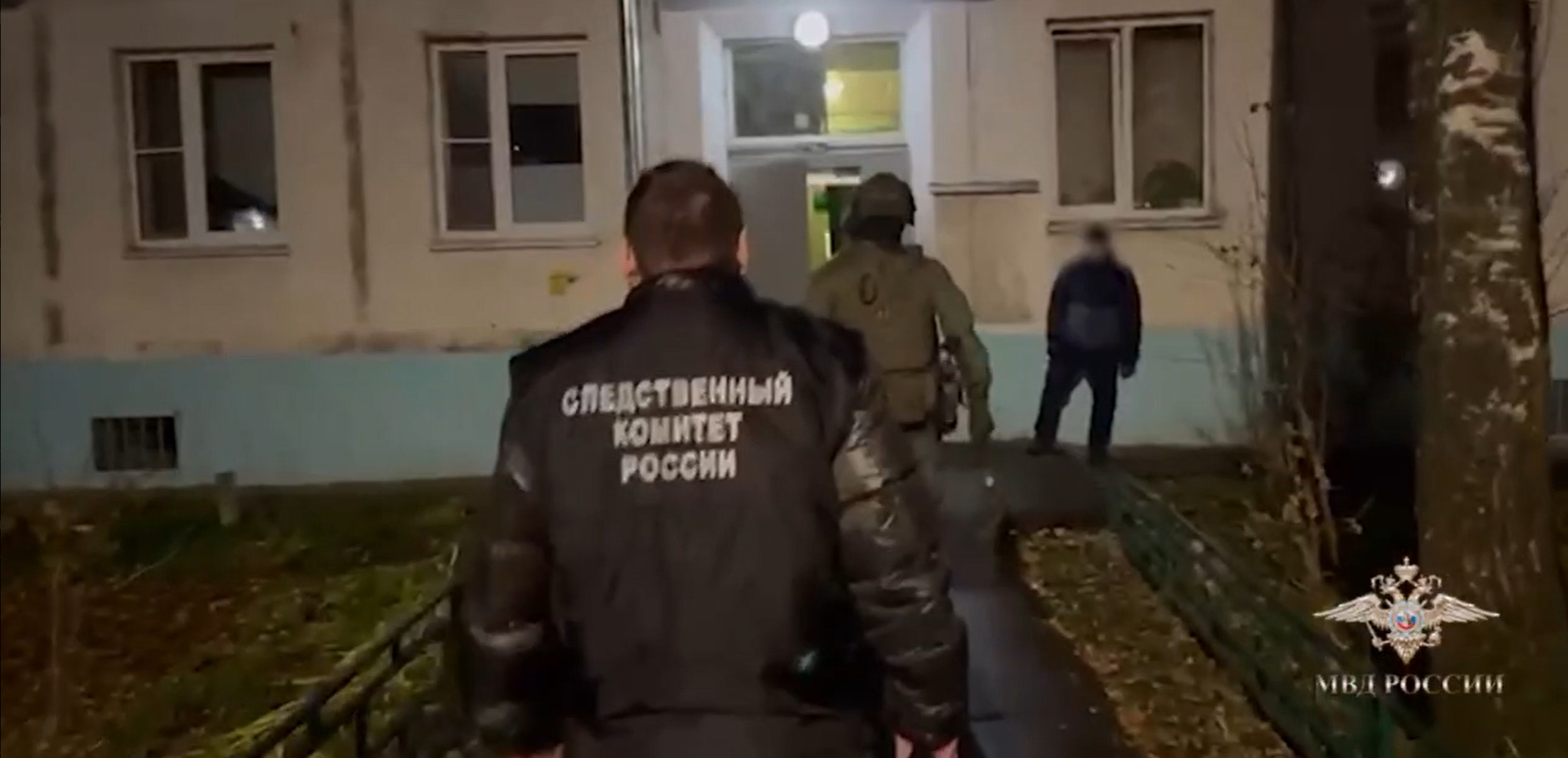 Переодевшийся в девушку вор-рецидивист обокрал мужчину после свидания