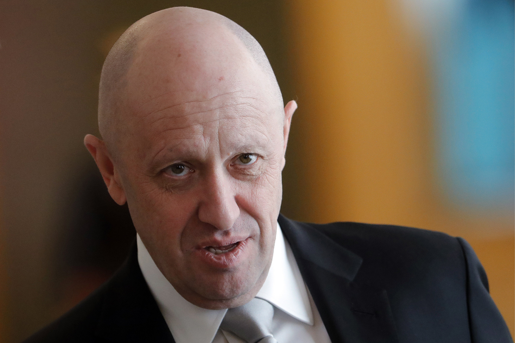 «Новая философия питания». Как «Конкорд» решает скандал с эпидемией дизентерии?
