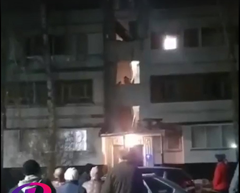 Взрыв прогремел в жилом доме в Набережных Челнах